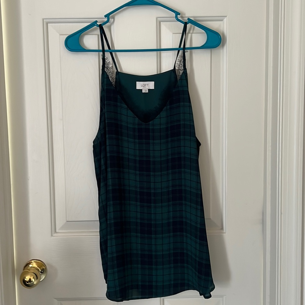 Lightweight top